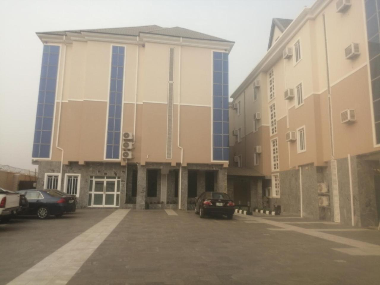 Grand Venice Transit Apartments Lagos Eksteriør billede