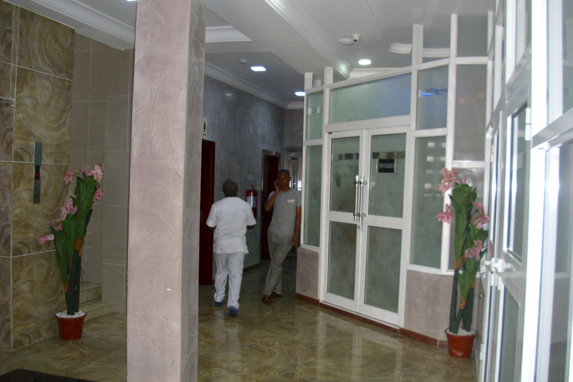 Grand Venice Transit Apartments Lagos Eksteriør billede